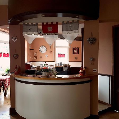 Le Pavillon Bed & Breakfast La Bourboule ภายนอก รูปภาพ