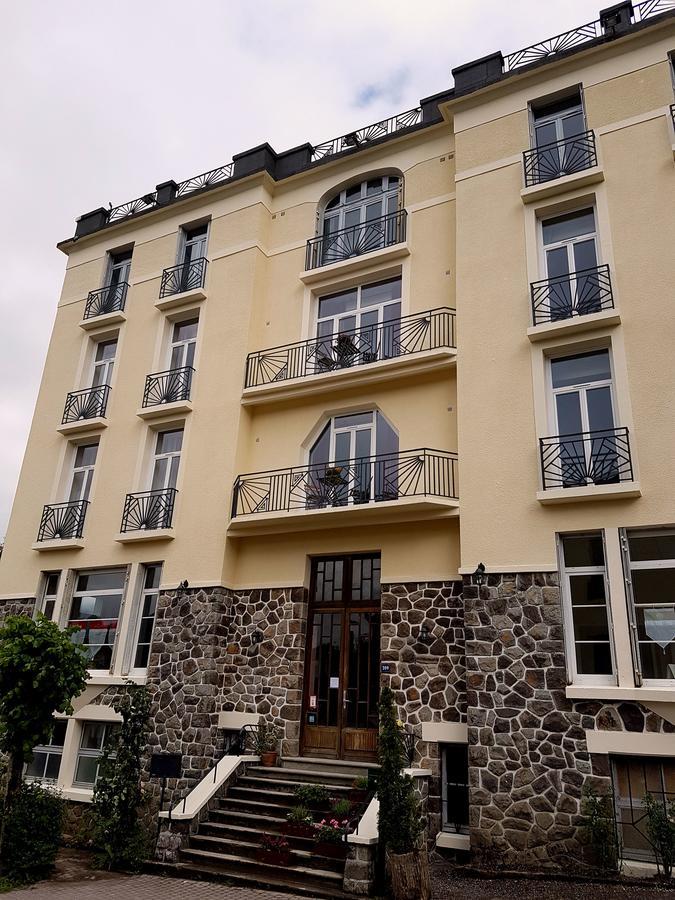 Le Pavillon Bed & Breakfast La Bourboule ภายนอก รูปภาพ