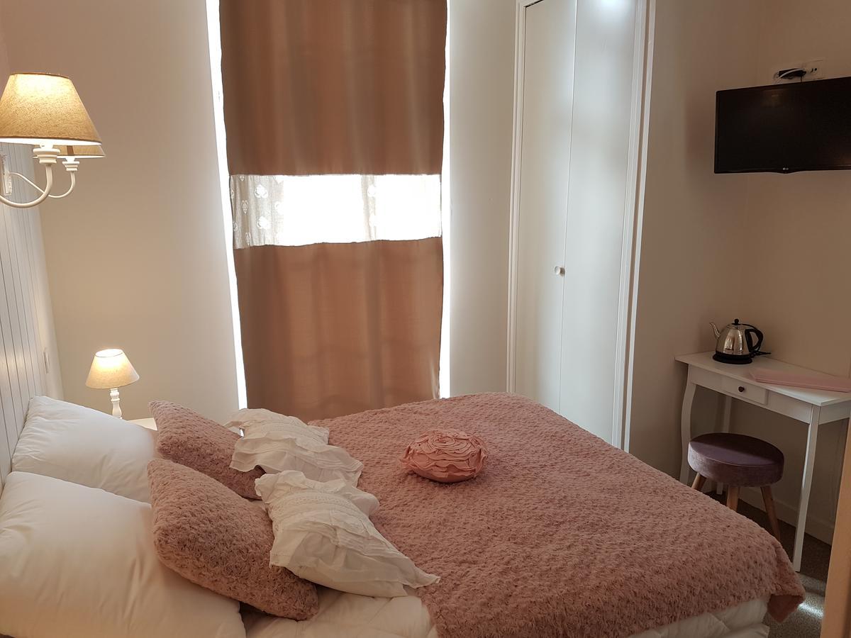 Le Pavillon Bed & Breakfast La Bourboule ภายนอก รูปภาพ